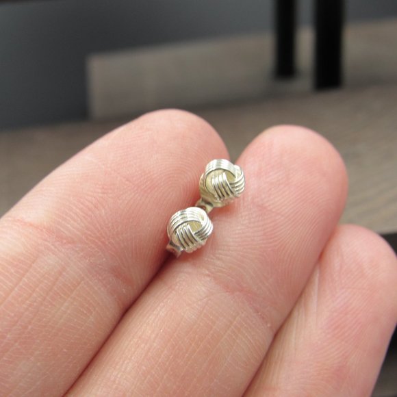 Sterling Silver Very Small Round Woven Ball Stud Earrings Vintage - Picture 3 of 7